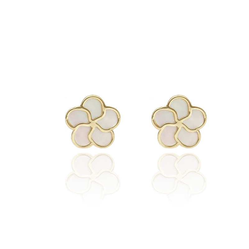 18k gold and mother-of-pearl Margherite earrings.