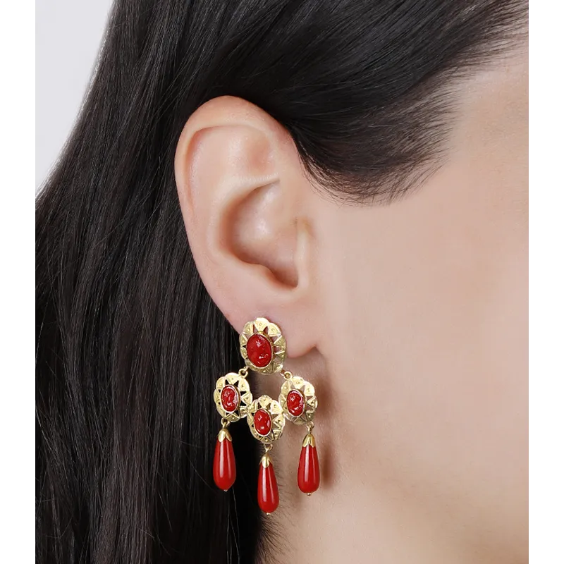 18K Gold Natural Coral Macarena Earrings