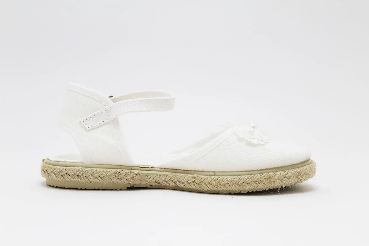 Flat embroidered floral girl espadrilles
